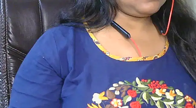 Snapshot of Cute_Ruhi99 chatting on March 2025 01:05:02 PM Cute Ruhi99 online show from March 2025 01:05:02 PM