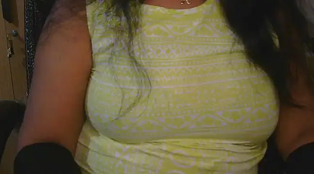 Snapshot of Cute_Ruhi99 chatting on March 2025 07:21:02 AM Cute Ruhi99 online show from March 2025 07:21:02 AM