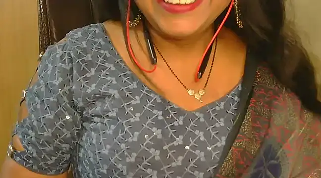 Snapshot of Cute_Ruhi99 chatting on March 2025 09:10:02 AM Cute Ruhi99 online show from March 2025 09:10:02 AM