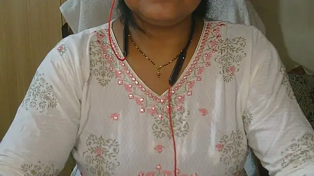 Snapshot of Cute_Ruhi99 chatting on September 2025 07:13:02 AM Cute Ruhi99 online show from September 2025 07:13:02 AM