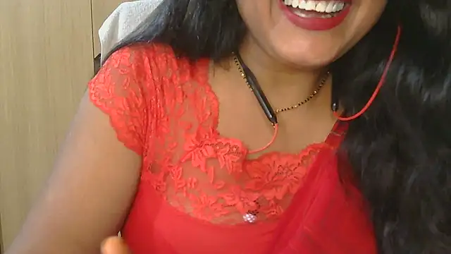 Snapshot of Cute_Ruhi99 chatting on October 2025 06:25:02 AM Cute Ruhi99 online show from October 2025 06:25:02 AM
