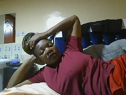 Snapshot of clakemmy250 chatting on December 2024 08:38:02 PM clakemmy250 online show from December 2024 08:38:02 PM