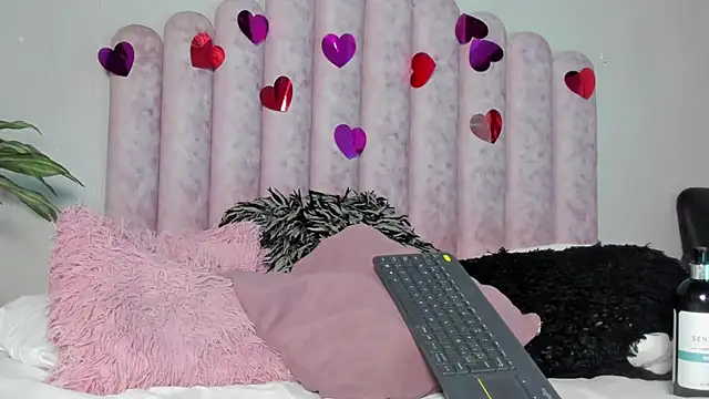 SusanBenett online show from February 2025 07:48:02 AM