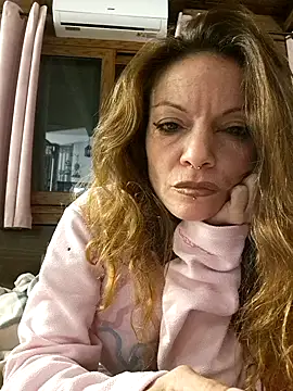 vampvanna23 online show from November 2025 11:50:01 PM