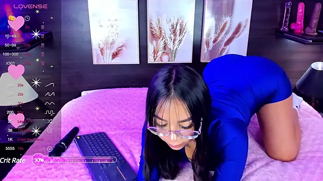 Snapshot of Violet_spencer chatting on December 2024 03:55:02 PM Violet spencer online show from December 2024 03:55:02 PM