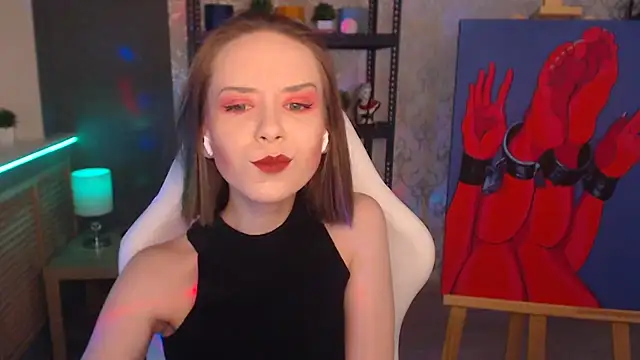 Snapshot of FascinatingEyess chatting on December 2024 06:48:01 PM FascinatingEyess online show from December 2024 06:48:01 PM