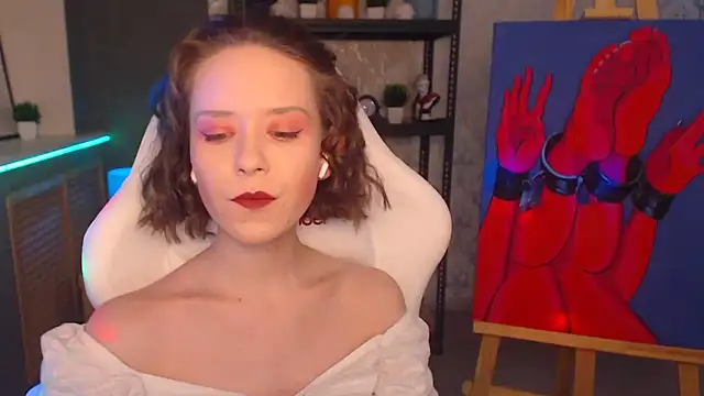 Snapshot of FascinatingEyess chatting on December 2024 07:18:02 PM FascinatingEyess online show from December 2024 07:18:02 PM