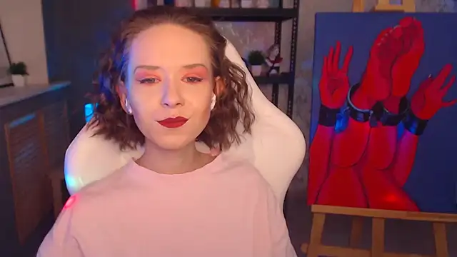 Snapshot of FascinatingEyess chatting on December 2024 06:05:01 PM FascinatingEyess online show from December 2024 06:05:01 PM