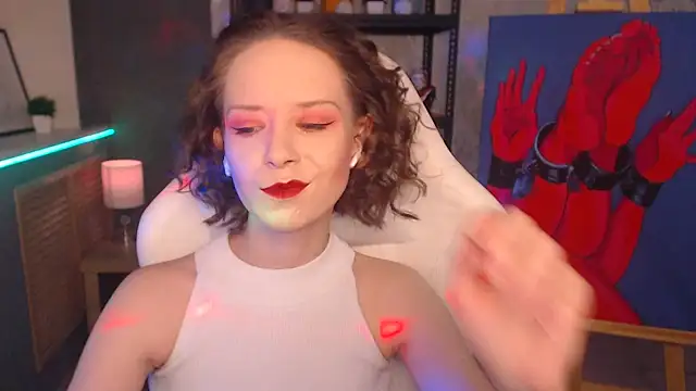 Snapshot of FascinatingEyess chatting on February 2025 07:00:01 PM FascinatingEyess online show from February 2025 07:00:01 PM