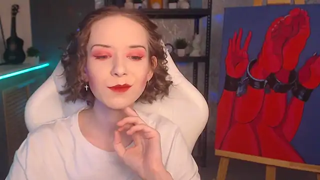 Snapshot of FascinatingEyess chatting on September 2025 06:46:02 PM FascinatingEyess online show from September 2025 06:46:02 PM