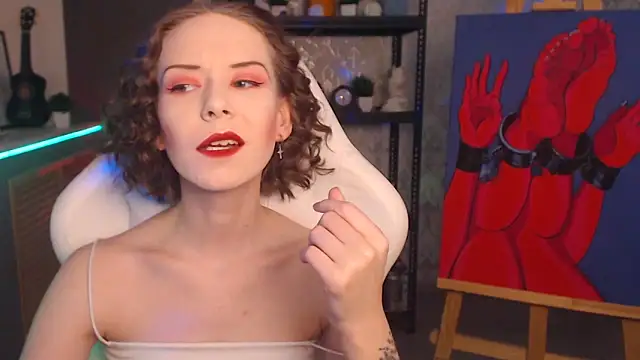 Snapshot of FascinatingEyess chatting on October 2025 06:07:02 PM FascinatingEyess online show from October 2025 06:07:02 PM