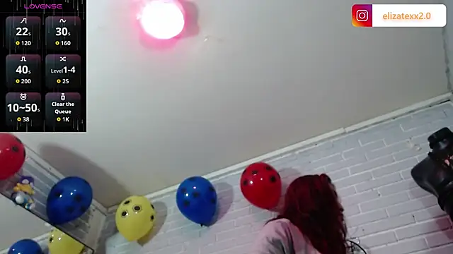 Snapshot of elizatexx chatting on June 2026 07:03:02 PM elizatexx online show from June 2026 07:03:02 PM