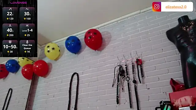 Snapshot of elizatexx chatting on June 2026 05:07:01 PM elizatexx online show from June 2026 05:07:01 PM