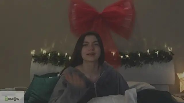 katty  cat online show from December 2024 07:13:02 PM