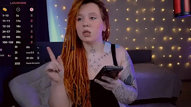 The Full Red Moon online show from February 2026 04:00:01 AM