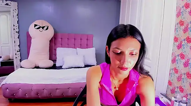 Snapshot of Iris_Stone_ chatting on January 2025 07:56:02 PM Iris Stone online show from January 2025 07:56:02 PM