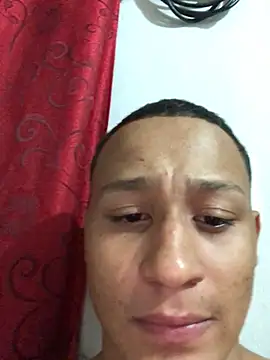 Snapshot of thomasjones_ chatting on March 2025 01:21:02 AM thomasjones online show from March 2025 01:21:02 AM
