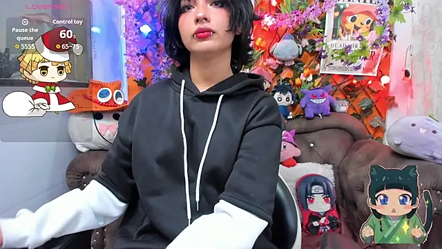 Snapshot of ravenn_20 chatting on December 2025 11:30:02 AM ravenn 20 online show from December 2025 11:30:02 AM