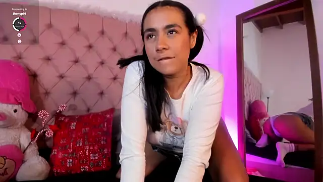 xanna sweet online show from December 2024 09:32:02 PM