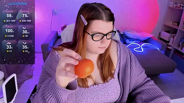 Snapshot of Melissa_Purr chatting on February 2025 11:23:02 PM Melissa Purr online show from February 2025 11:23:02 PM