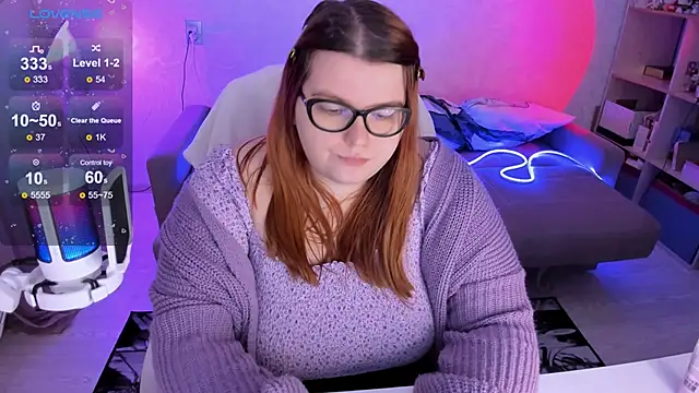 Snapshot of Melissa_Purr chatting on February 2025 02:25:01 AM Melissa Purr online show from February 2025 02:25:01 AM