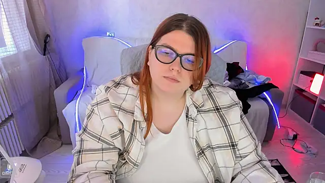 Snapshot of Melissa_Purr chatting on March 2025 08:29:01 AM Melissa Purr online show from March 2025 08:29:01 AM