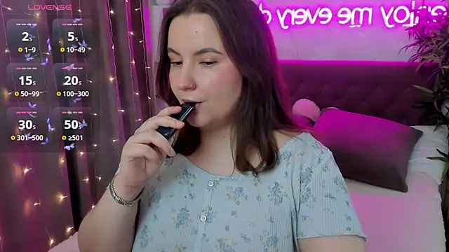 FeralPeach online show from March 2026 08:37:02 AM