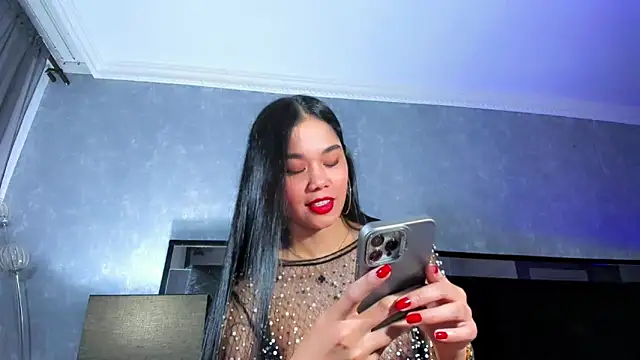 Snapshot of JasmineMoore chatting on December 2024 10:30:02 PM JasmineMoore online show from December 2024 10:30:02 PM