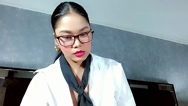 Snapshot of JasmineMoore chatting on September 2025 09:53:01 PM JasmineMoore online show from September 2025 09:53:01 PM