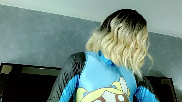 Snapshot of JasmineMoore chatting on October 2025 09:52:01 PM JasmineMoore online show from October 2025 09:52:01 PM