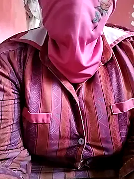 Snapshot of naughtygrannyXXX chatting on March 2025 11:21:01 AM naughtygrannyXXX online show from March 2025 11:21:01 AM