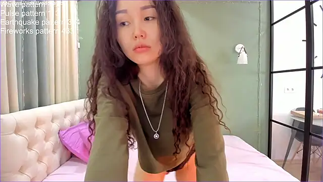 Snapshot of Yumsea chatting on November 2025 12:06:02 PM Yumsea online show from November 2025 12:06:02 PM