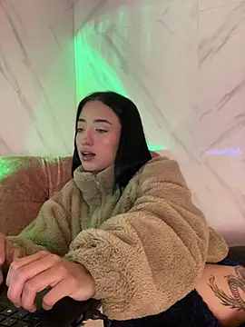 Ady 18 online show from February 2025 11:32:01 PM