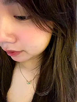 Hotellinh12 online show from October 2025 04:53:02 PM