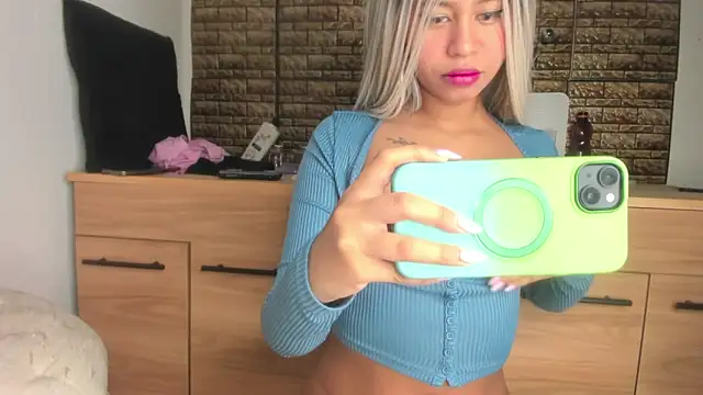 Snapshot of Jessicahot_vip chatting on January 2025 10:34:02 AM Jessicahot vip online show from January 2025 10:34:02 AM