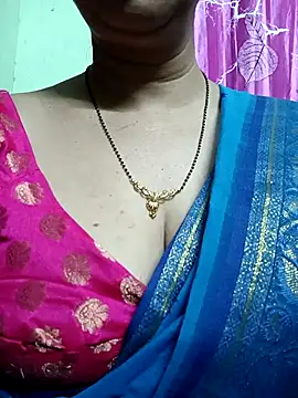 Rosy-B online show from April 2026 10:54:02 PM