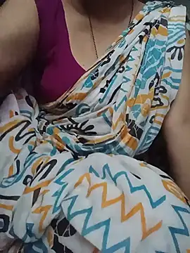 Snapshot of Rosy-B chatting on June 2026 12:28:01 AM Rosy-B online show from June 2026 12:28:01 AM
