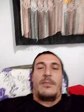 mayk18cm online show from October 2025 02:46:01 PM