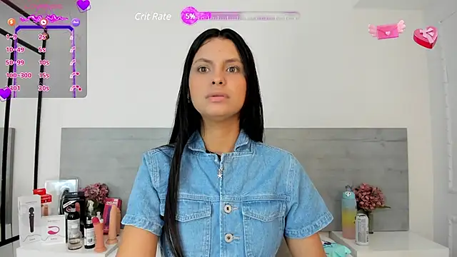Snapshot of DulceColeman chatting on January 2025 03:22:02 AM DulceColeman online show from January 2025 03:22:02 AM