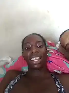 Snapshot of spicycouplex chatting on September 2025 07:51:02 PM spicycouplex online show from September 2025 07:51:02 PM