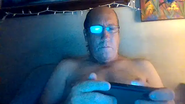 Snapshot of hornyrich69 chatting on September 2025 03:30:02 AM hornyrich69 online show from September 2025 03:30:02 AM