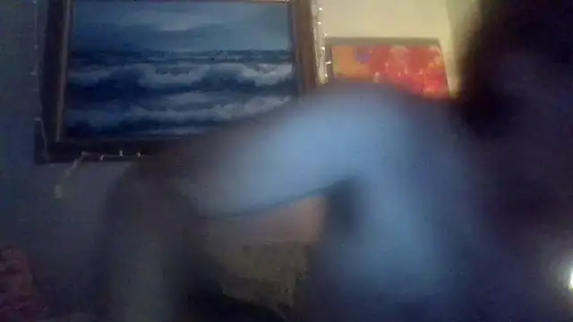 Snapshot of hornyrich69 chatting on October 2025 05:30:01 AM hornyrich69 online show from October 2025 05:30:01 AM