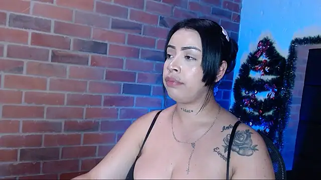 Snapshot of salome__hills1 chatting on December 2024 08:32:01 PM salome hills1 online show from December 2024 08:32:01 PM