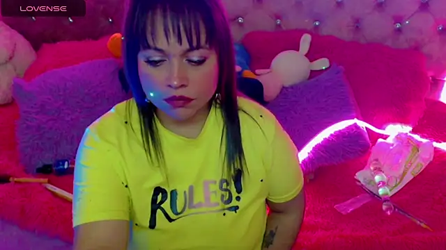 Snapshot of martina_bk chatting on February 2025 04:16:02 AM martina bk online show from February 2025 04:16:02 AM