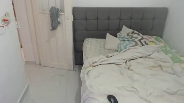 Snapshot of 69_anal_hard chatting on February 2026 01:33:02 PM 69 anal hard online show from February 2026 01:33:02 PM