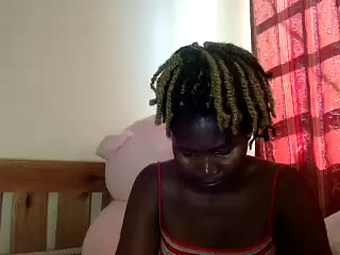 Sexxy pretty24 online show from February 2025 01:01:01 PM