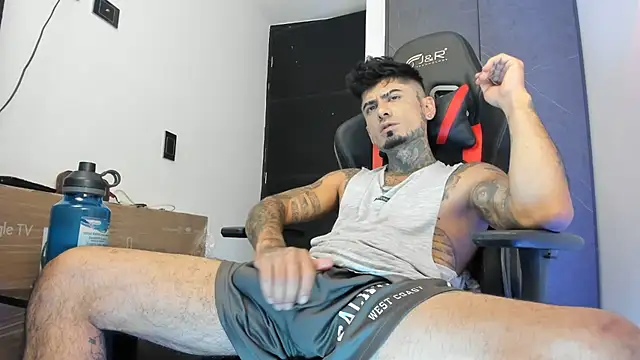 sergiio mesa27 online show from February 2025 04:57:01 PM