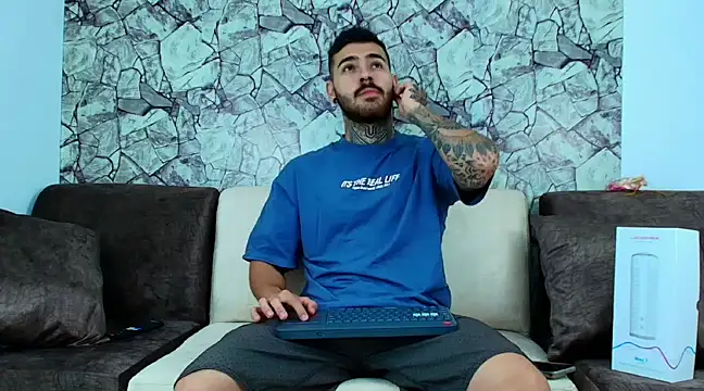 silvano torres online show from December 2024 08:18:01 PM