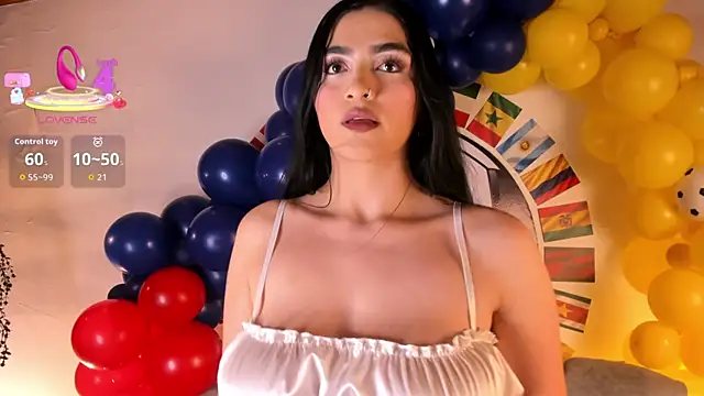 Snapshot of miel_gomez chatting on July 2026 07:30:02 PM miel gomez online show from July 2026 07:30:02 PM
