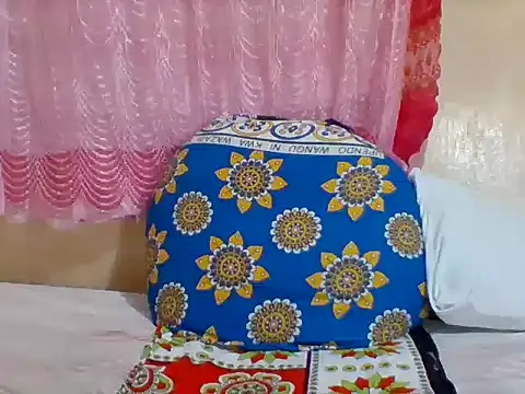 Snapshot of Sexy_Villagegal chatting on February 2025 11:09:01 PM Sexy Villagegal online show from February 2025 11:09:01 PM